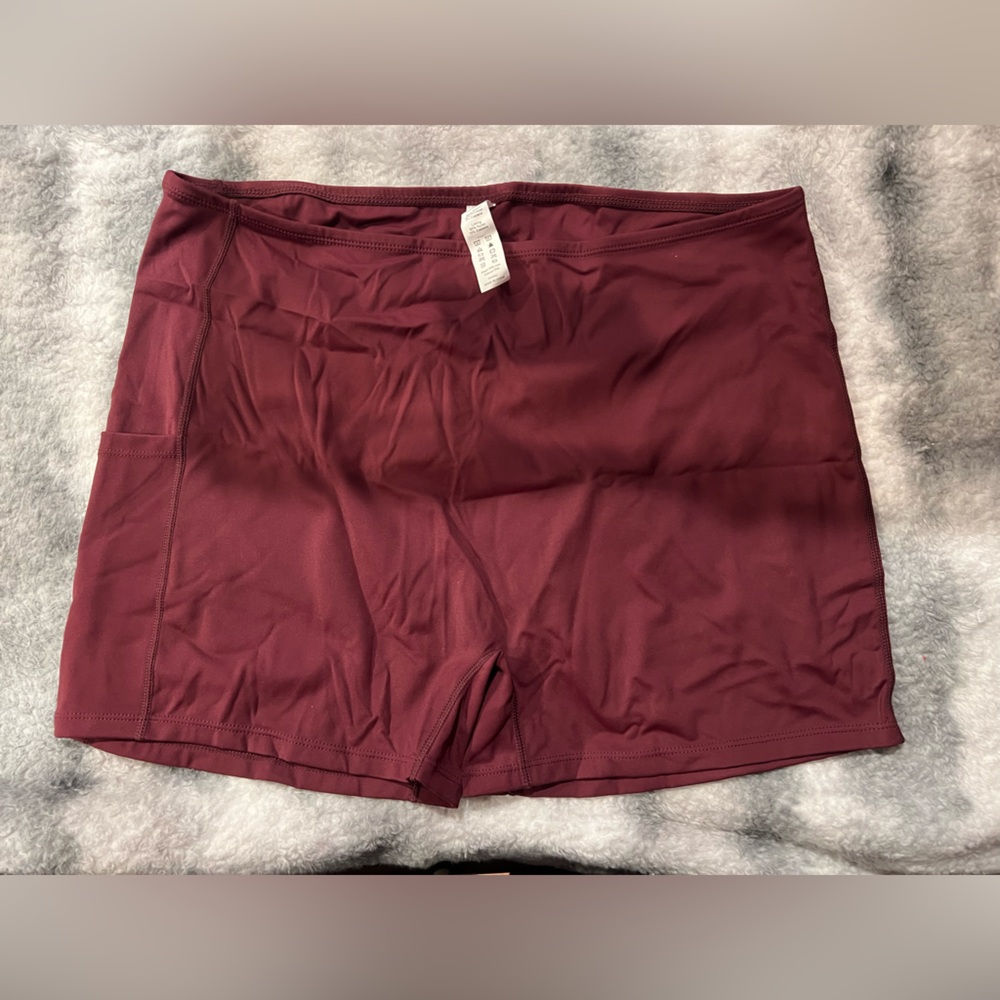 lululemon athletica Burgundy Women Shorts